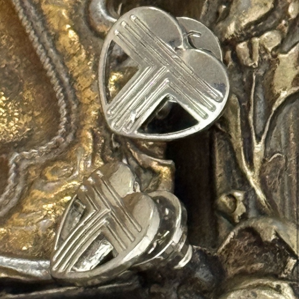 TORY BURCH • Silver Adeline Fret Logo Earrings - Picture 5 of 5